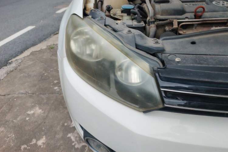 Used Volkswagen Golf 2011 1.4 TSI Automatic Comfort Model Right Front Headlight