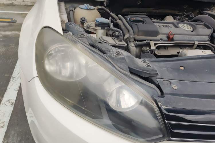 Used Volkswagen Golf 2011 1.4 TSI Automatic Comfort Model Right Front Headlight