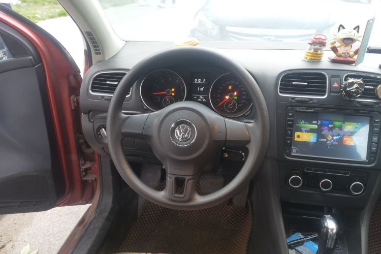 Used Volkswagen Golf 2011 1.4 TSI Automatic Comfort Model Steering Wheel