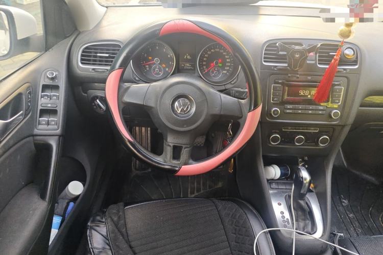 Used Volkswagen Golf 2011 1.4 TSI Automatic Comfort Model Steering Wheel