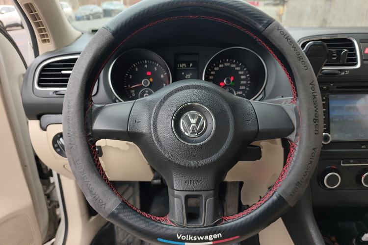 Used Volkswagen Golf 2011 1.4 TSI Automatic Comfort Model Steering Wheel