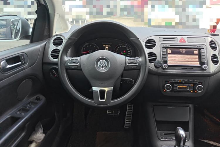 Used Volkswagen Golf 2011 1.4TSI Cross Golf Steering Wheel
