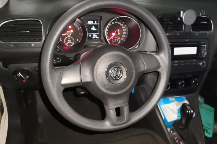 Used Volkswagen Golf 2011 1.6L Automatic Comfort Model Steering Wheel