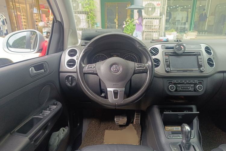 Used Volkswagen Golf 2011 1.4TSI Cross Golf Steering Wheel