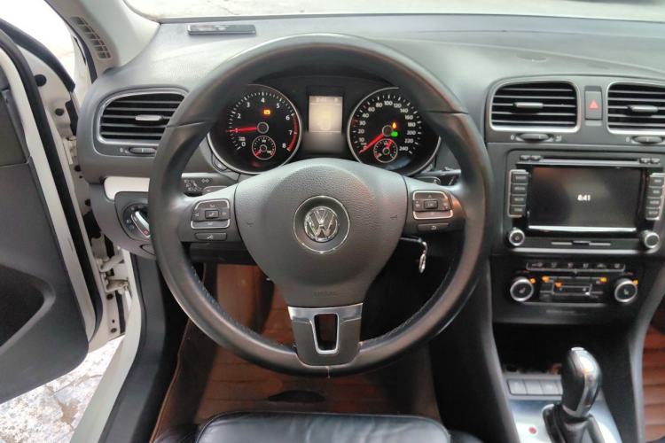 Used Volkswagen Golf 2011 1.4 TSI Comfort Travel Edition Steering Wheel