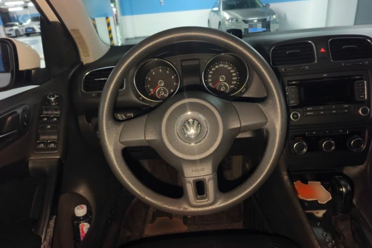 Used Volkswagen Golf 2011 1.4 TSI Automatic Comfort Model Steering Wheel
