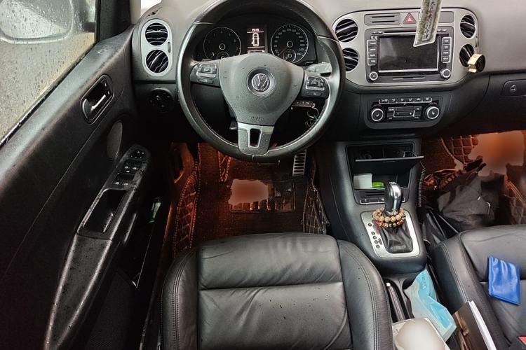 Used Volkswagen Golf 2011 1.4TSI Cross Golf Steering Wheel