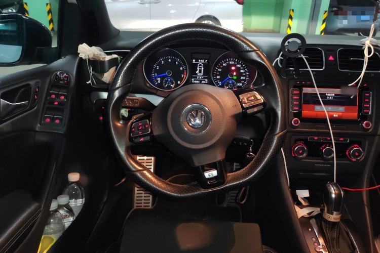 Used Volkswagen Golf 2011 2.0 TSI R Steering Wheel