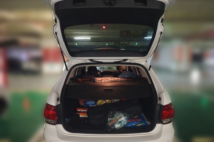 Used Volkswagen Golf 2011 1.4 TSI Luxury Touring Edition Trunk