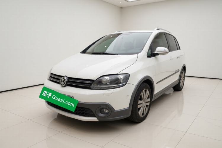 Volkswagen Golf 2011 1.4TSI Cross Golf с пробегом Guazi used car, China used car export, Used car for sale, Used cars, Cheapest cars for sale
