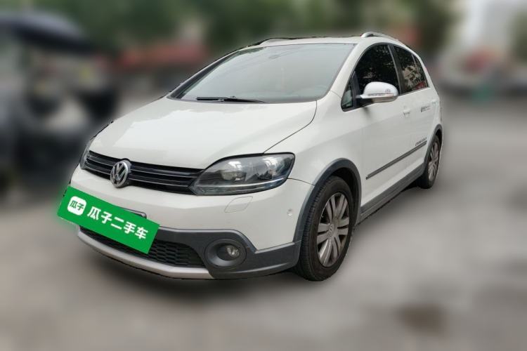 Gebrauchter Volkswagen Golf 2011 1.4TSI Cross Golf Guazi used car, China used car export, Used car for sale, Used cars, Cheapest cars for sale