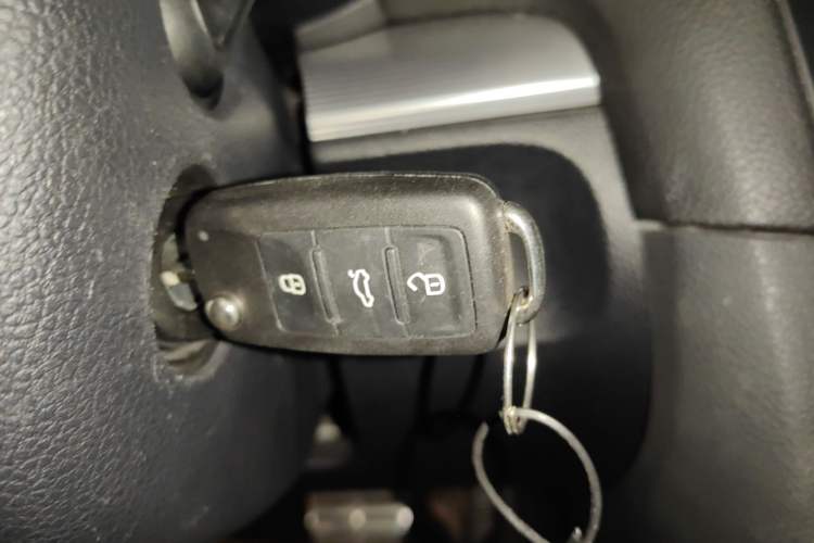 Used Volkswagen Golf 2011 2.0 TSI R Vehicle Key
