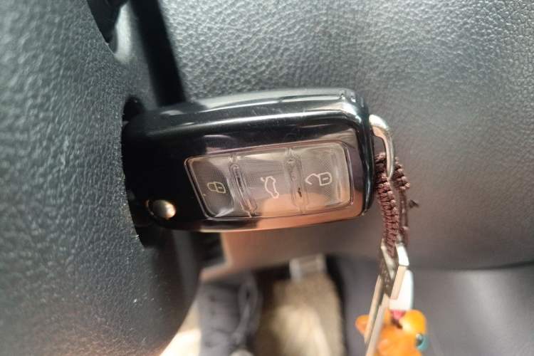 Used Volkswagen Golf 2011 1.4TSI Cross Golf Vehicle Key