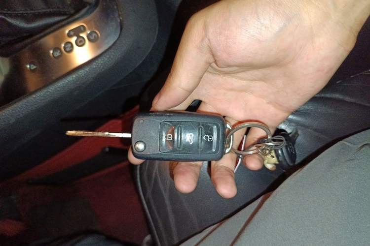 Used Volkswagen Golf 2011 1.4 TSI Automatic Luxury Edition Vehicle Key