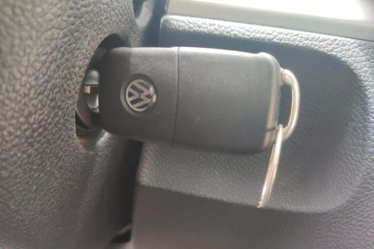 Used Volkswagen Golf 2011 1.4 TSI Comfort Travel Edition Vehicle Key