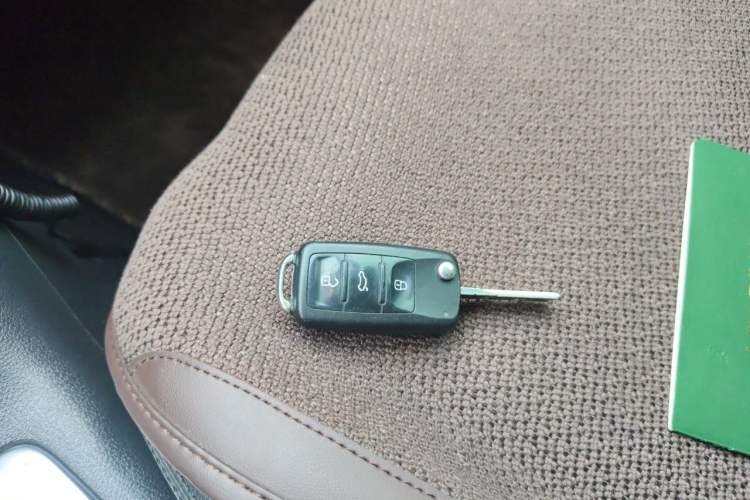 Used Volkswagen Golf 2011 1.4TSI Cross Golf Vehicle Key
