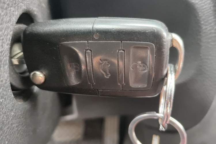 Used Volkswagen Golf 2011 1.6L Automatic Comfort Model Vehicle Key