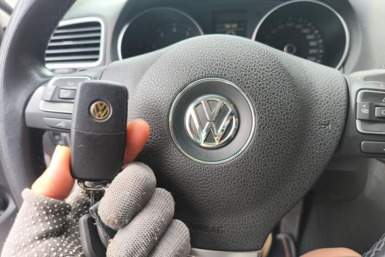 Used Volkswagen Golf 2011 1.4 TSI Luxury Touring Edition Vehicle Key