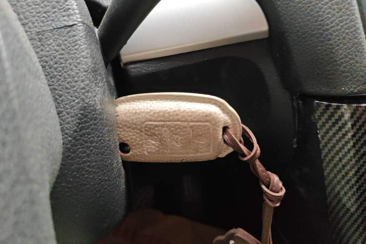 Used Volkswagen Golf 2011 1.4 TSI Luxury Touring Edition Vehicle Key