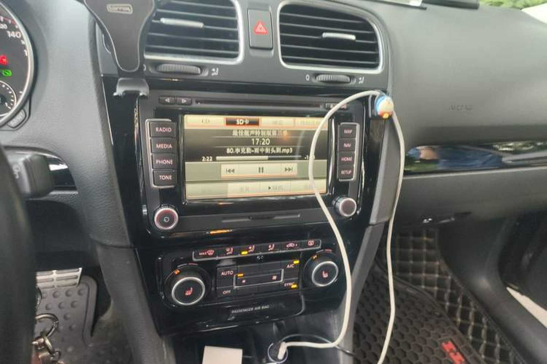 Used Volkswagen Golf 2011 1.4 TSI Luxury Touring Edition Audio And AC Panel