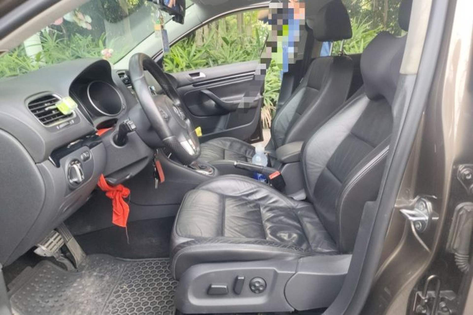 Used Volkswagen Golf 2011 1.4 TSI Luxury Touring Edition Left Front Seat