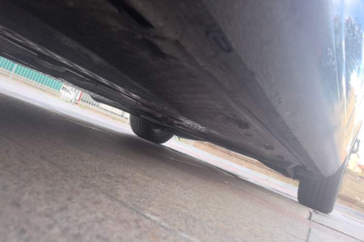 Used Volkswagen Golf 2012 1.6L Automatic Comfort Model Chassis Front Left