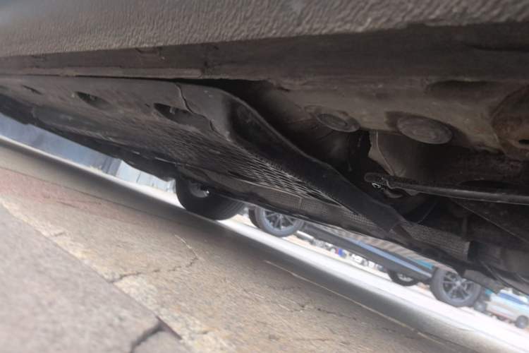 Used Volkswagen Golf 2012 1.6L Automatic Comfort Model Chassis Rear Left