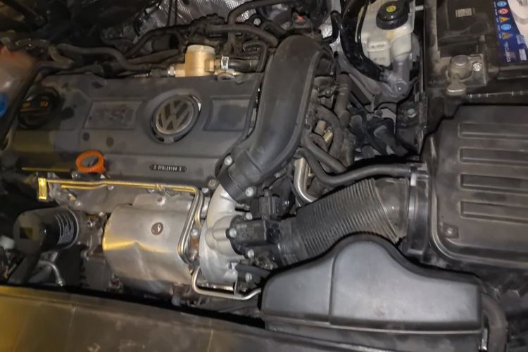 Used Volkswagen Golf 2012 1.4 TSI Manual Comfort Edition Engine Bay