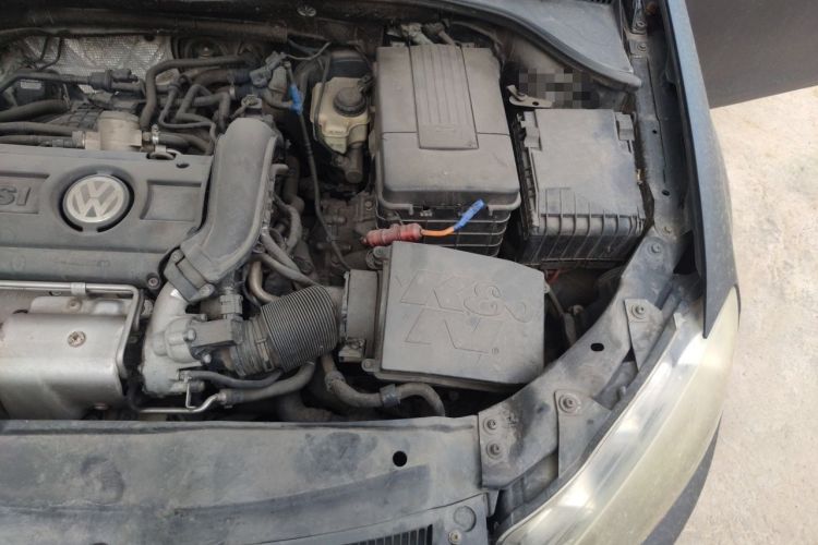 Used Volkswagen Golf 2012 1.4 TSI Automatic Comfort Edition Engine Bay Left