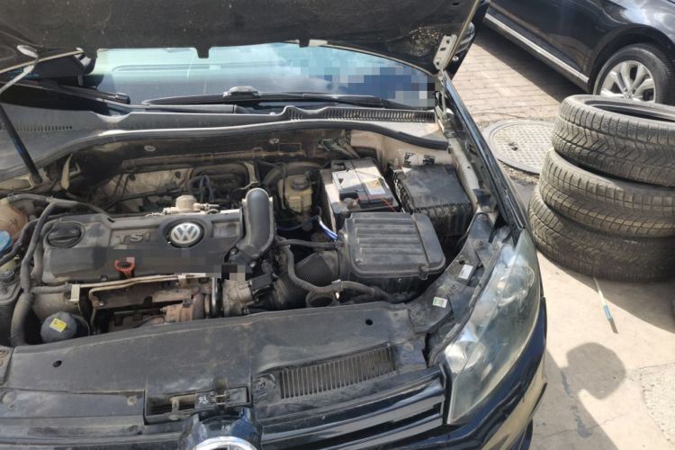 Used Volkswagen Golf 2012 1.4 TSI Manual Comfort Edition Engine Bay Left