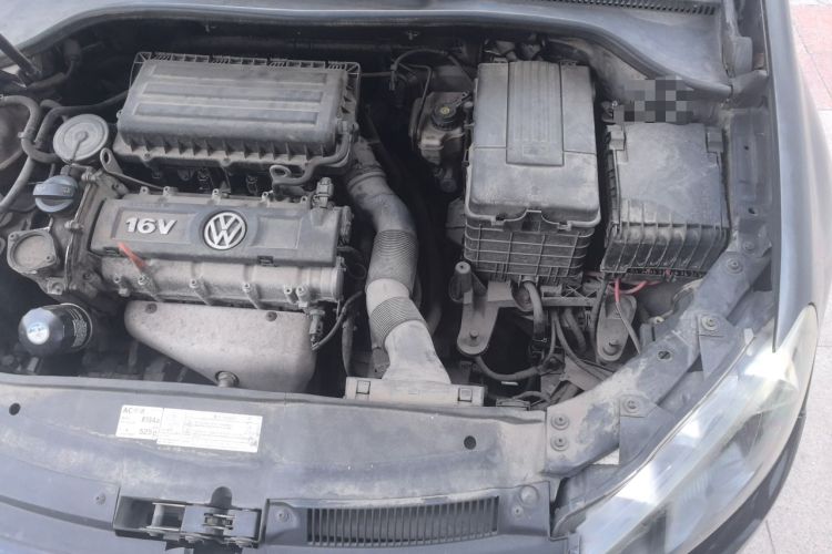 Used Volkswagen Golf 2012 1.6L Automatic Comfort Model Engine Bay Left