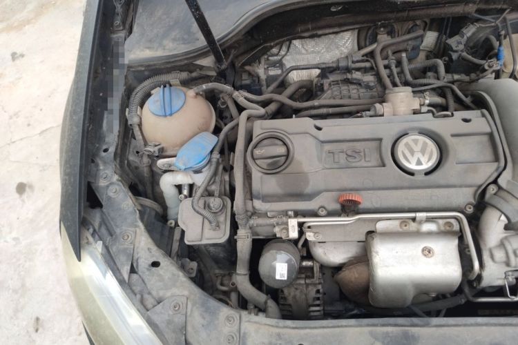 Used Volkswagen Golf 2012 1.4 TSI Automatic Comfort Edition Engine Bay Right
