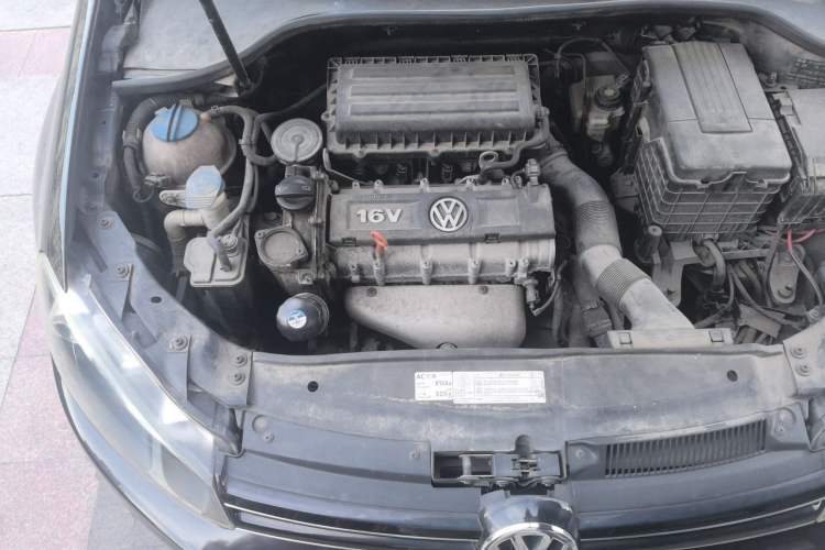 Used Volkswagen Golf 2012 1.6L Automatic Comfort Model Engine Bay Right