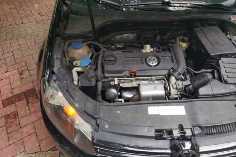 Used Volkswagen Golf 2012 1.4 TSI Automatic Comfort Edition Engine Bay Right