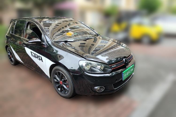 Used Volkswagen Golf 2012 1.4 TSI Automatic Comfort Edition Front Right 45 Deg