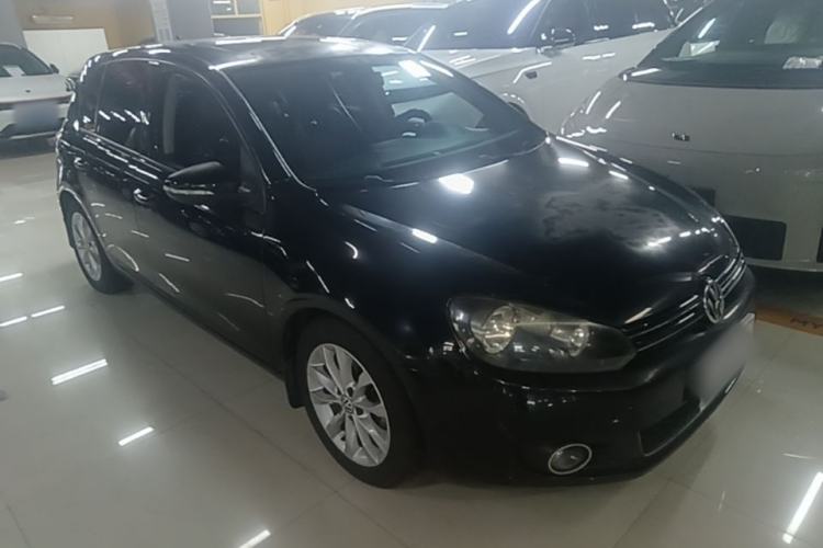 Used Volkswagen Golf 2012 1.4 TSI BlueMotion Edition Front Right 45 Deg