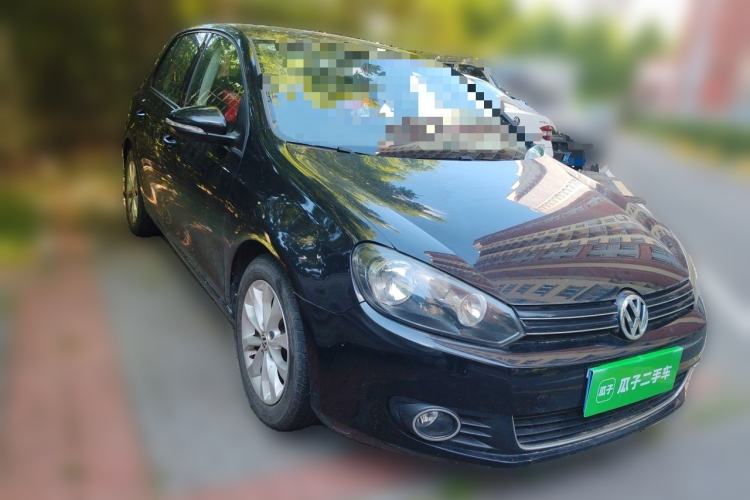 Used Volkswagen Golf 2012 1.6L Automatic Comfort Model Front Right 45 Deg