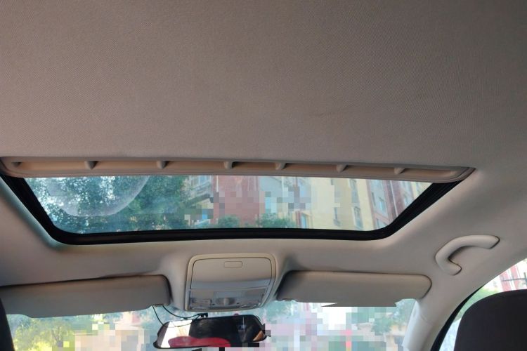 Used Volkswagen Golf 2012 1.6L Automatic Comfort Model Headliner
