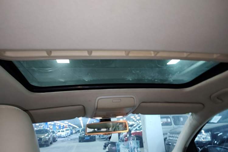 Used Volkswagen Golf 2012 1.4TSI Automatic Luxury Edition Headliner