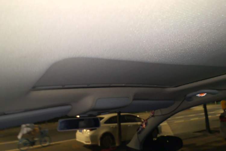 Used Volkswagen Golf 2012 1.4 TSI Manual Comfort Edition Headliner