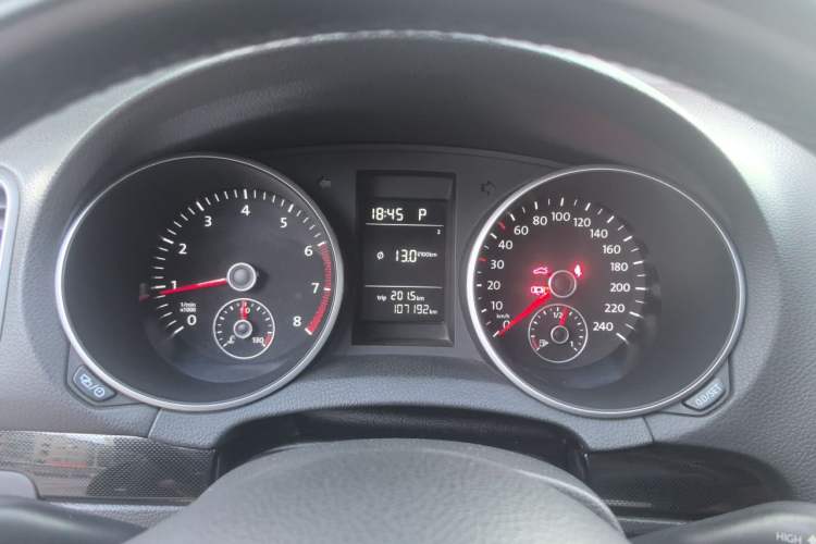 Used Volkswagen Golf 2012 1.6L Automatic Comfort Model Instrument Cluster