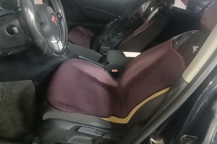Used Volkswagen Golf 2012 1.4 TSI BlueMotion Edition Left Front Seat