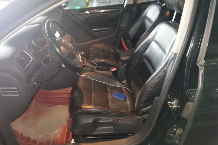 Used Volkswagen Golf 2012 1.6 Manual Comfort Edition Left Front Seat