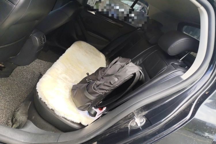 Used Volkswagen Golf 2012 1.4 TSI Automatic Comfort Edition Left Rear Seat