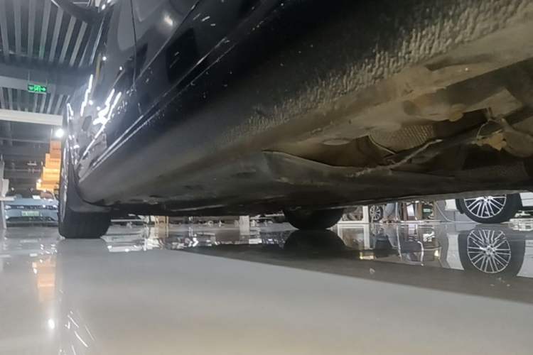 Used Volkswagen Golf 2012 1.4 TSI BlueMotion Edition Left Side Sill
