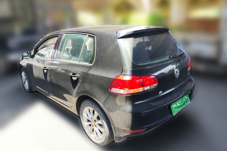 Used Volkswagen Golf 2012 1.6L Automatic Comfort Model Rear Left 45 Deg