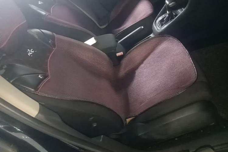 Used Volkswagen Golf 2012 1.4 TSI BlueMotion Edition Right Front Seat