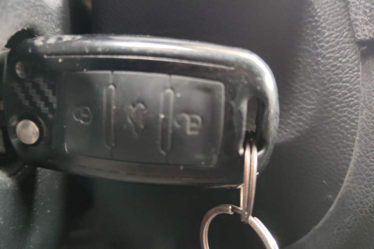 Used Volkswagen Golf 2012 1.4 TSI Automatic Comfort Edition Vehicle Key