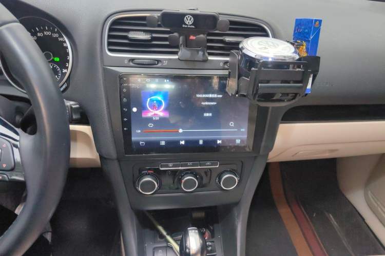 Used Volkswagen Golf 2012 1.4 TSI Automatic Comfort Edition Audio And AC Panel