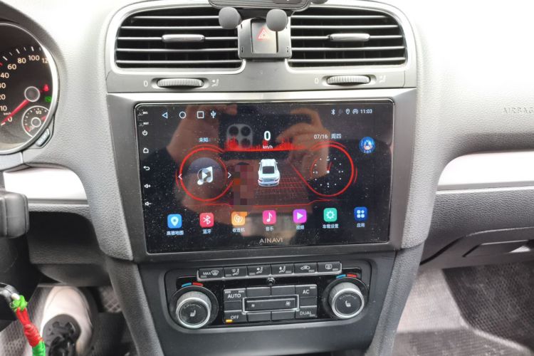 Used Volkswagen Golf 2012 1.4TSI Automatic Luxury Edition Audio And AC Panel